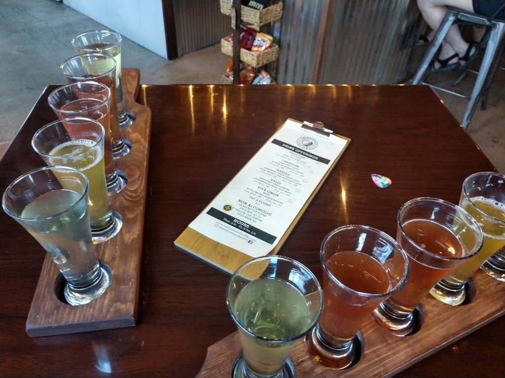 Ambrosia Orchard , Cidery and Meadery | restaurant | 14025 US-27, Hoagland, IN 46745, USA | 2606394101 OR +1 260-639-4101