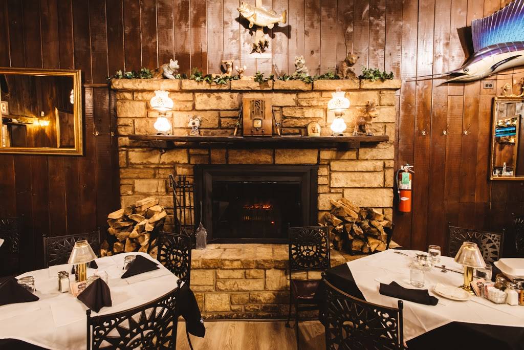 Krapils Steakhouse & Patio | restaurant | 6600 W 111th St, Worth, IL 60482, USA | 7084482012 OR +1 708-448-2012