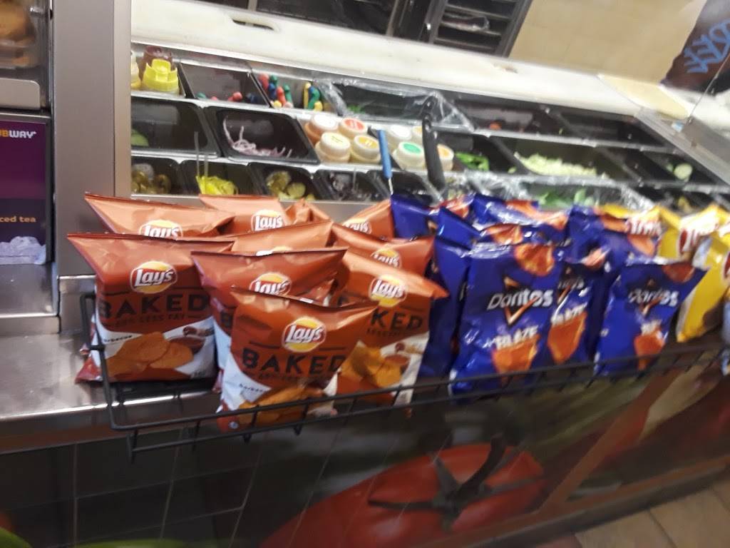 Subway Restaurants | restaurant | 1436 W 25th St, San Pedro, CA 90732, USA | 3108338600 OR +1 310-833-8600