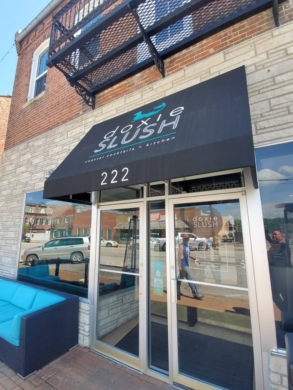 Doxie Slush | restaurant | 222 E 1st St, Hermann, MO 65041, USA | 5734863298 OR +1 573-486-3298