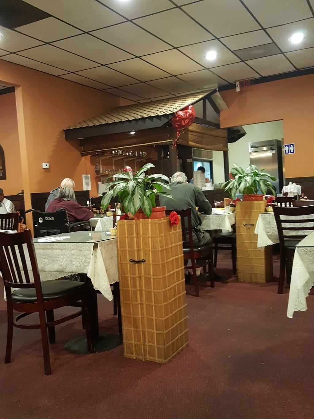 Dome Pochana - Thai Family Restaurant | restaurant | 13191 Gladstone Ave, Sylmar, CA 91342, USA | 8183627864 OR +1 818-362-7864