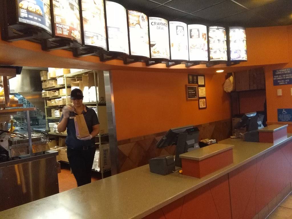 Taco Bell | meal takeaway | 13770 Mono Way, Sonora, CA 95370, USA | 2095324244 OR +1 209-532-4244