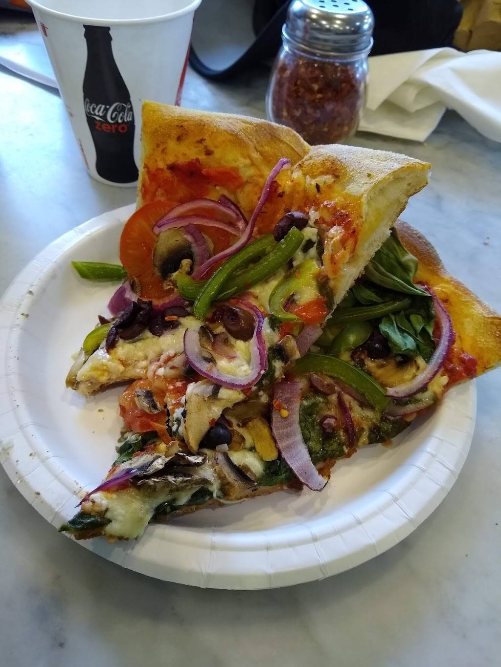 Carmines | restaurant | 595 Main St, Chatham, MA 02633, USA | 5089455300 OR +1 508-945-5300