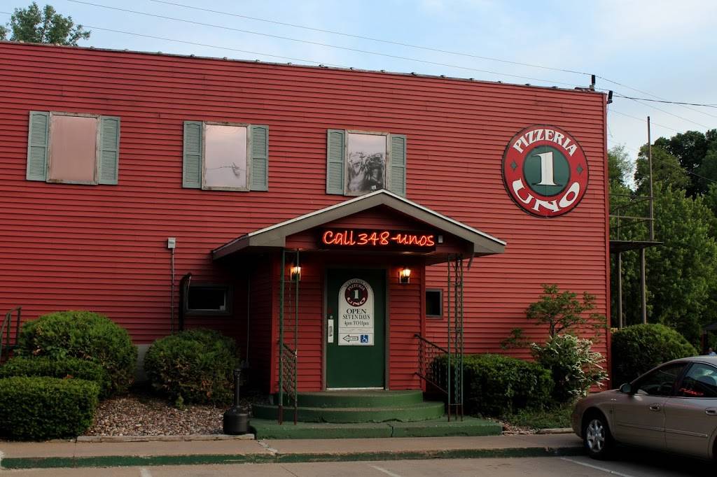 Pizzeria Uno | restaurant | 155 US-151 BUS, Platteville, WI 53818, USA | 6083487808 OR +1 608-348-7808