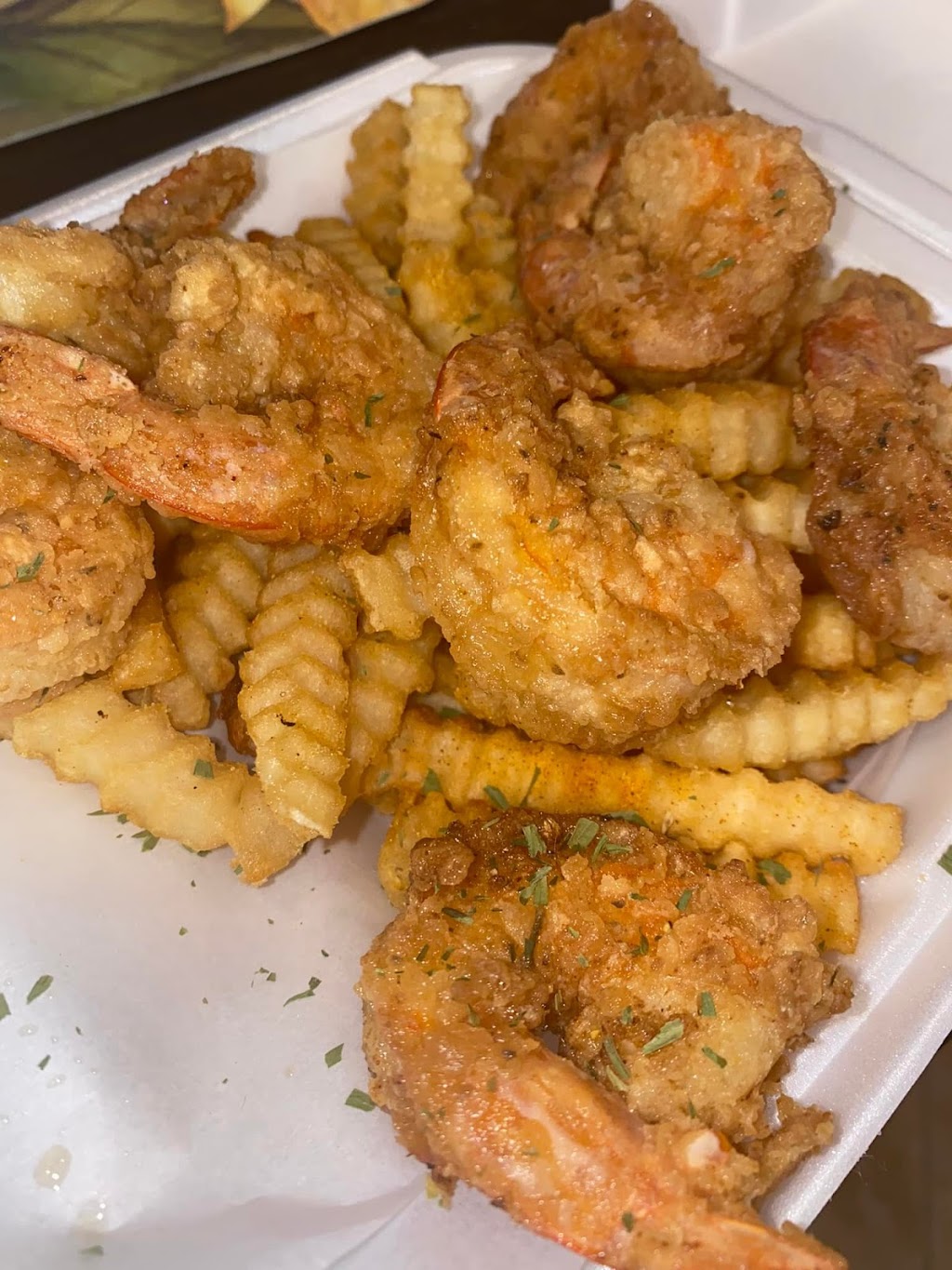 Tellys Table Seafood and Soul | restaurant | Mall Food Court, 22500 Town Cir #2136, Moreno Valley, CA 92553, USA | 9512241532 OR +1 951-224-1532