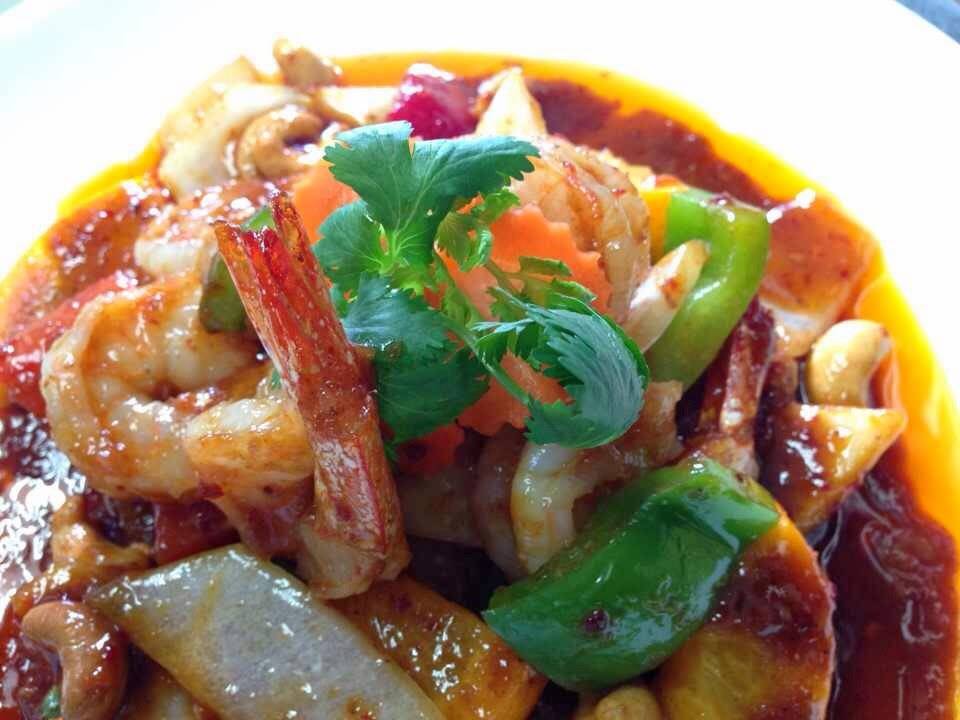 Thai House Cuisine | restaurant | 2213 Queen St E, Toronto, ON M4E 1E8, Canada | 4166868541 OR +1 416-686-8541