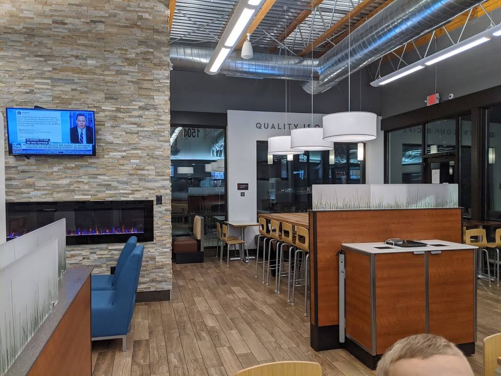 Wendys | restaurant | 1501 Chatham Commons Blvd, Westfield, IN 46074, USA | 3178043657 OR +1 317-804-3657