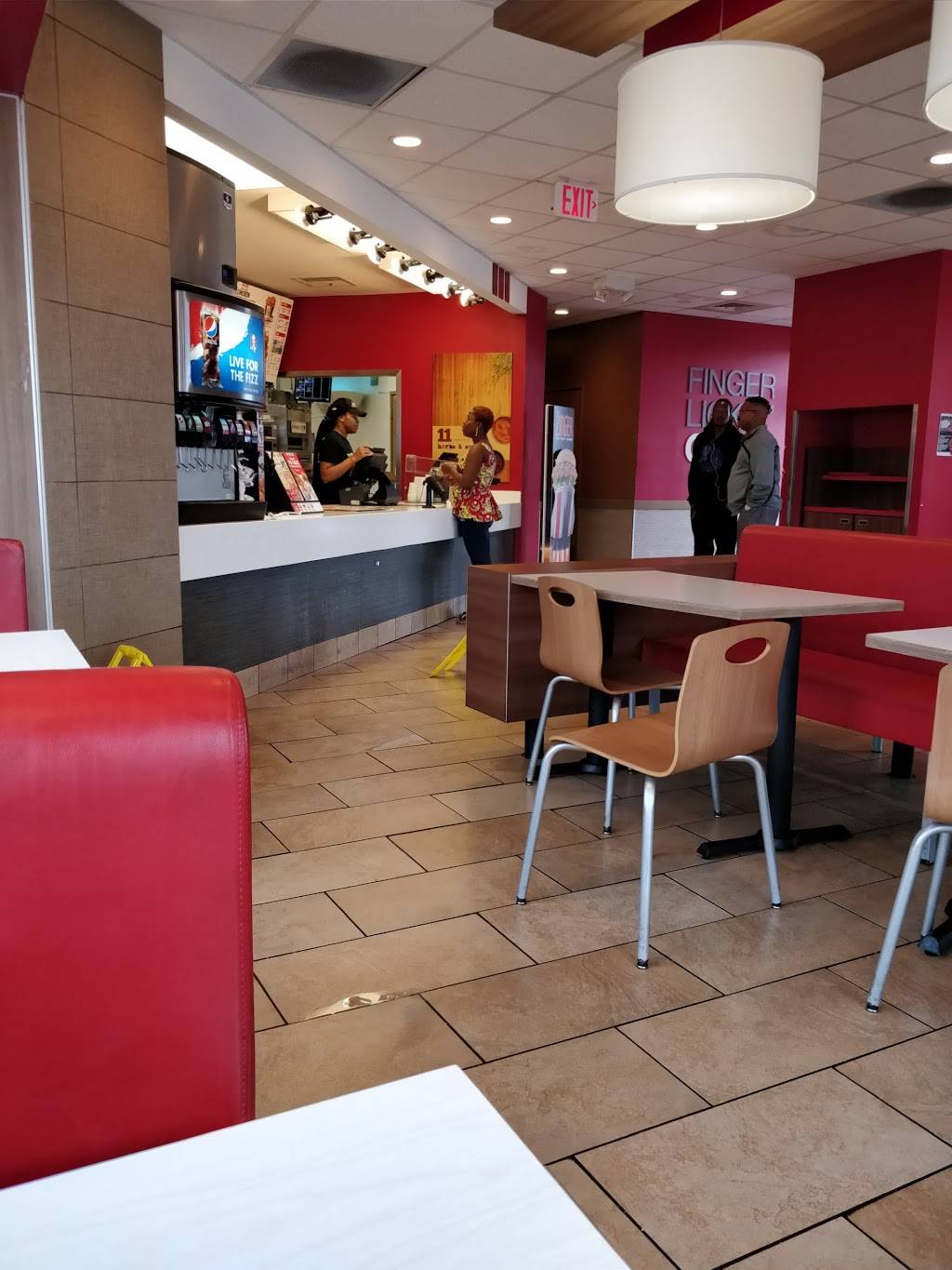 KFC | restaurant | 401 E Belt Blvd, Richmond, VA 23224, USA | 8042319373 OR +1 804-231-9373