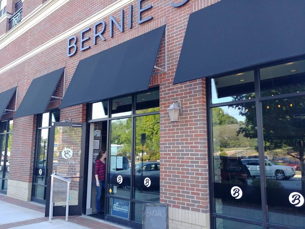 Bernies | restaurant | 2825 S Main St, Kennesaw, GA 30144, USA | 7706272297 OR +1 770-627-2297