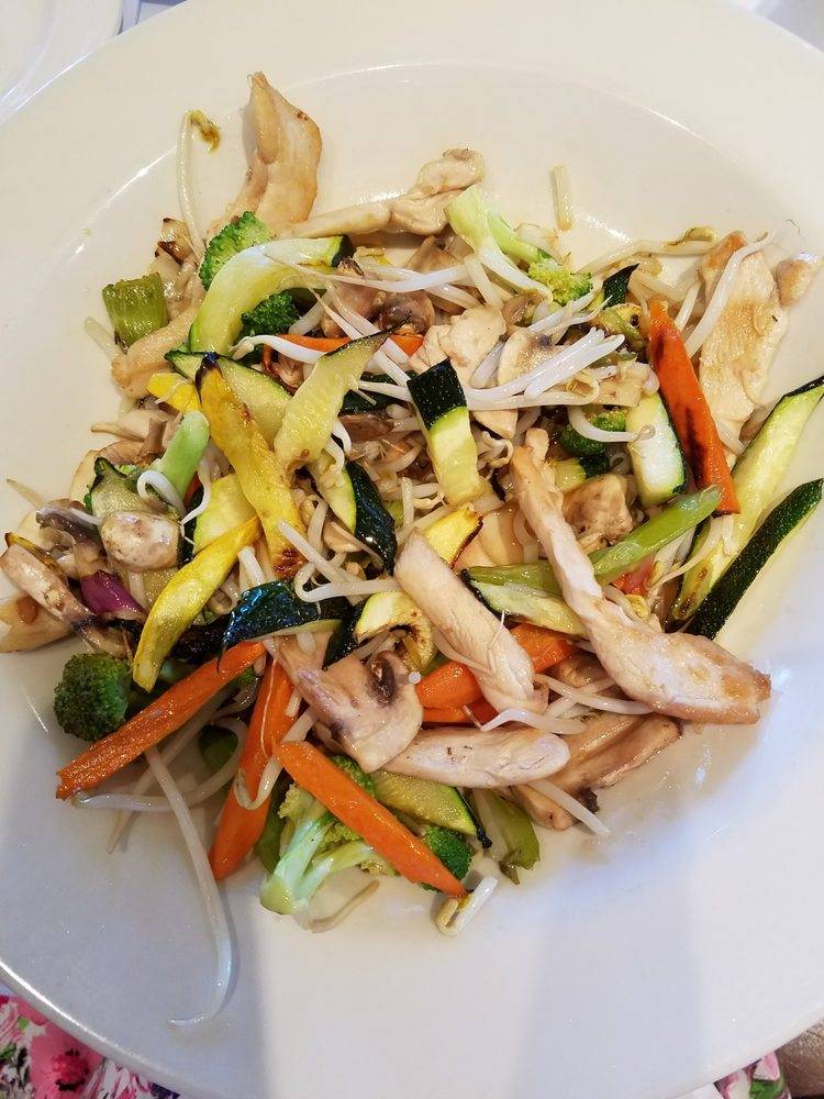 Louies California Bistro | restaurant | 1404 De La Vina St, Santa Barbara, CA 93101, USA | 8059637003 OR +1 805-963-7003