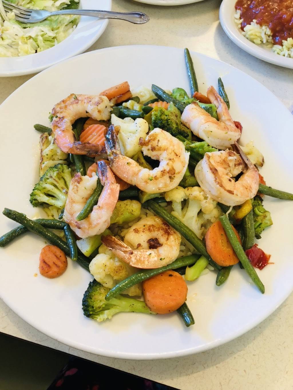 Hometown Grill Restaurant | restaurant | 20544 15 Mile Rd, Clinton Twp, MI 48035, USA | 5867914500 OR +1 586-791-4500