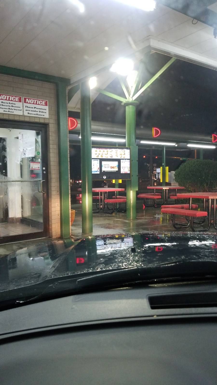 Sonic Drive-In | restaurant | 207 E White St, Anna, TX 75409, USA | 9729244440 OR +1 972-924-4440