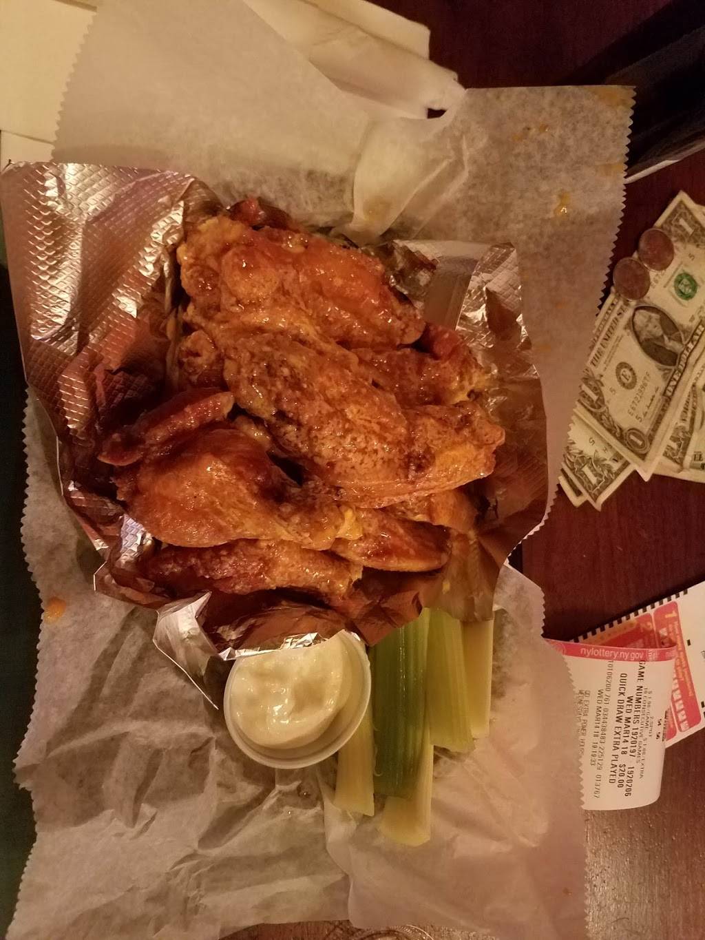 Haskells Inn | restaurant | 3655 NY-8, Cold Brook, NY 13324, USA | 3158265533 OR +1 315-826-5533