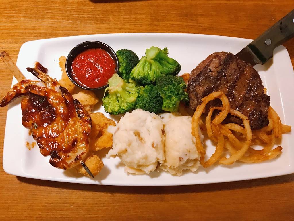 Applebees Grill + Bar | restaurant | 3 Cabela Dr, Triadelphia, WV 26059, USA | 3045470339 OR +1 304-547-0339