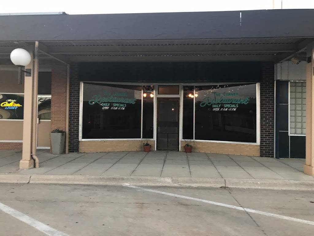 The Corner Lounge | restaurant | 207 E Main St, Belmond, IA 50421, USA | 6414444451 OR +1 641-444-4451