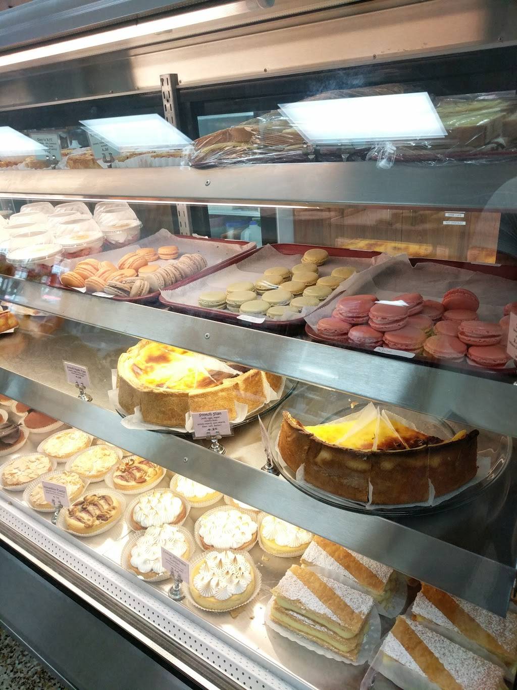 Jacquelines Bakery & Café | bakery | 906 E New Haven Ave, Melbourne, FL 32901, USA | 3213126594 OR +1 321-312-6594