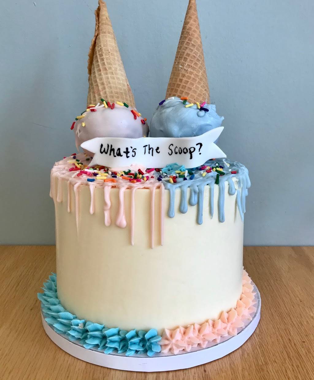 Edge of Sweetness Bakery and Cafe | bakery | 6034 N Broadway, Chicago, IL 60660, USA | 7735649683 OR +1 773-564-9683