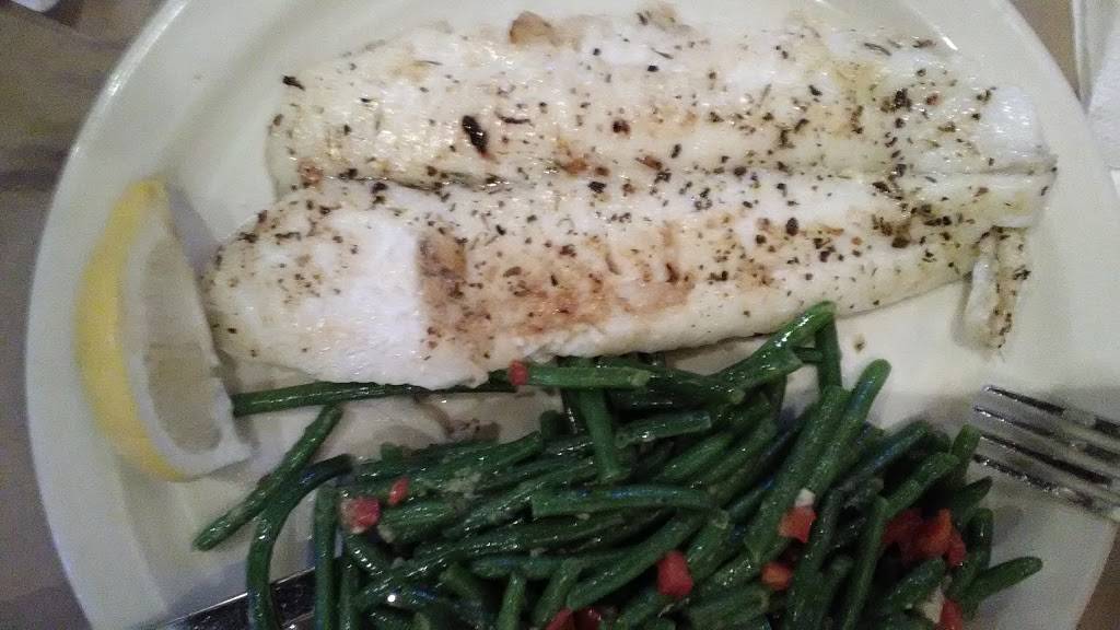 Shucks Fish House & Oyster Bar | restaurant | 1218 S 119th St, Omaha, NE 68144, USA | 4028274376 OR +1 402-827-4376