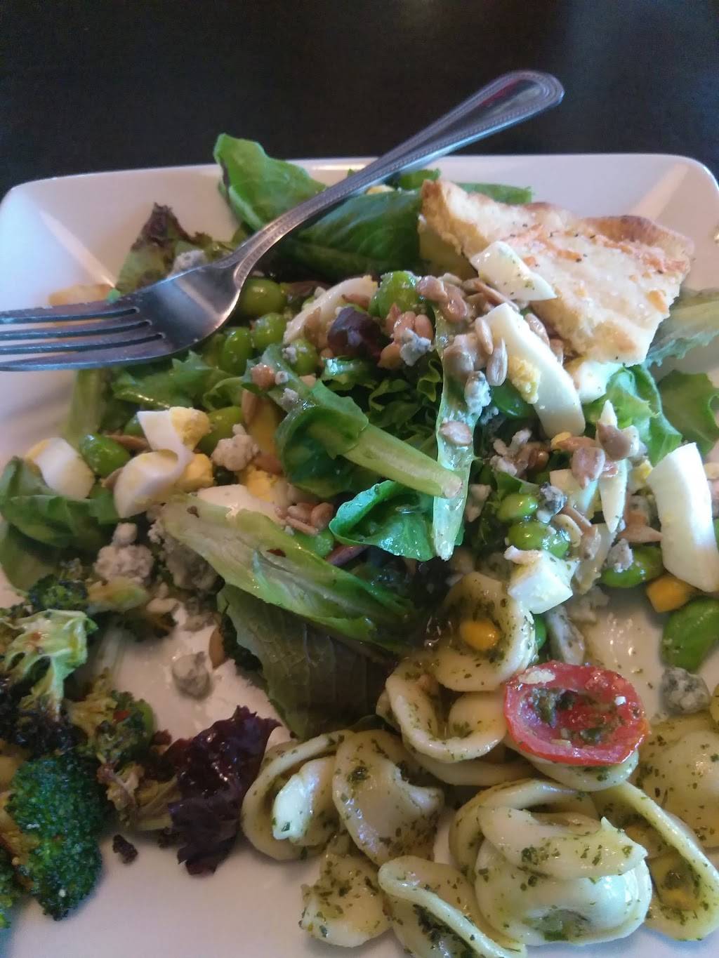 Ruby Tuesday | restaurant | 4066 Victory Blvd, Portsmouth, VA 23701, USA | 7574887747 OR +1 757-488-7747