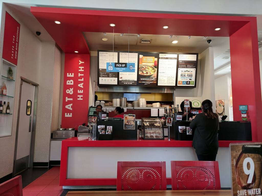 Luna Grill | restaurant | 2400 Historic Decatur Rd #100, San Diego, CA 92106, USA | 6192245862 OR +1 619-224-5862