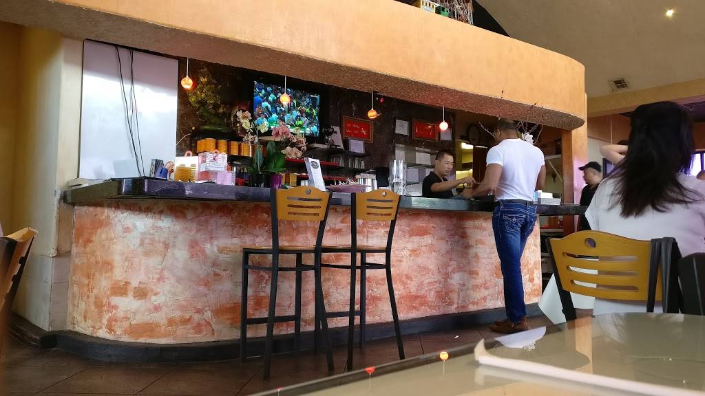 I Luv Pho | restaurant | 8350 N MacArthur Blvd #100, Irving, TX 75063, USA | 9724029799 OR +1 972-402-9799