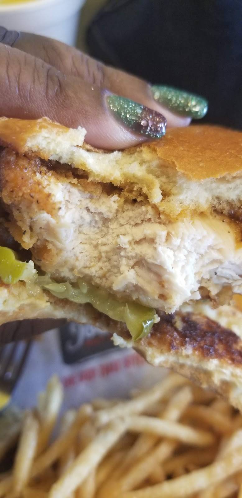 Joellas Broad Ripple | restaurant | 1072 Broad Ripple Ave, Indianapolis, IN 46220, USA | 3172597161 OR +1 317-259-7161