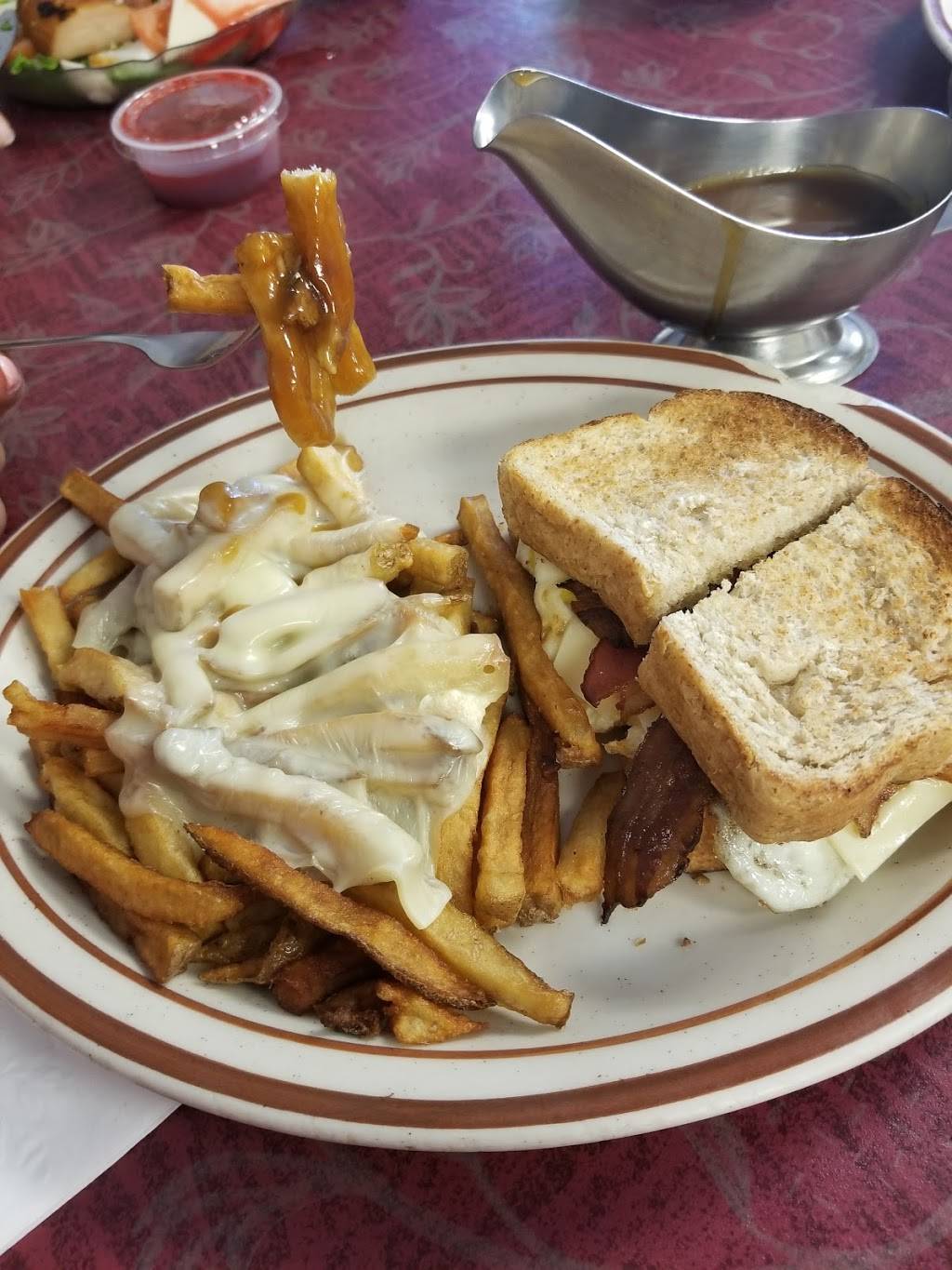 Perrys Main Street Eatery | restaurant | 253 Main St #1, Poultney, VT 05764, USA | 8022875188 OR +1 802-287-5188