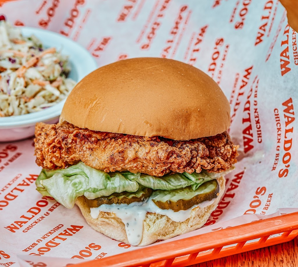 Waldos Chicken & Beer - Little Rock | restaurant | 6 Bass Pro Dr #300, Little Rock, AR 72210, USA | 5013532391 OR +1 501-353-2391