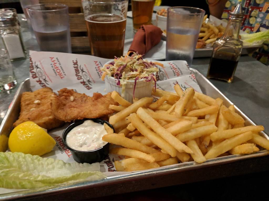 Bear Republic Brewing Co | restaurant | 345 Healdsburg Ave, Healdsburg, CA 95448, USA | 7074332337 OR +1 707-433-2337