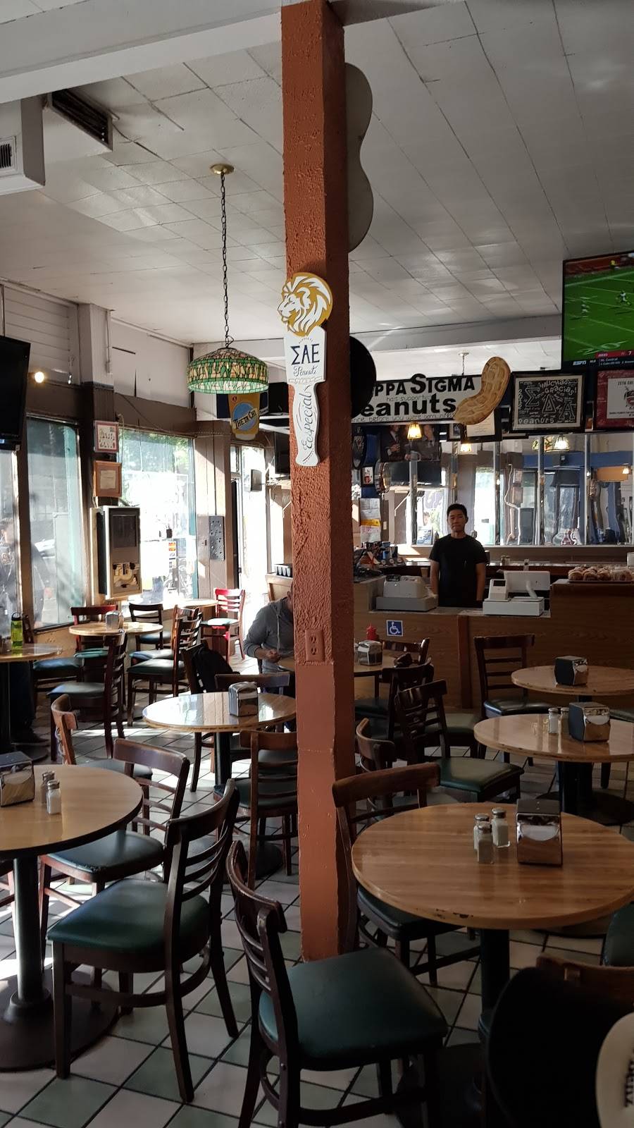 Peanuts Deluxe Cafe | cafe | 275 E San Fernando St, San Jose, CA 95112, USA | 4089989778 OR +1 408-998-9778