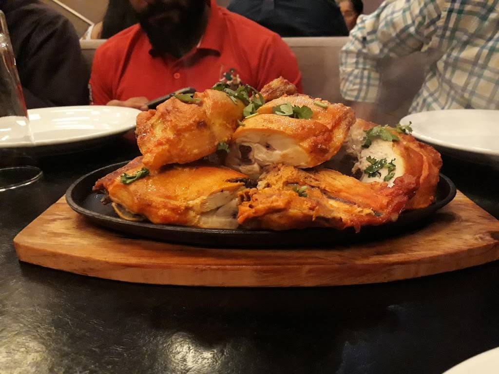 Eastern Flavours | restaurant | 4072 Walker Rd #5, Windsor, ON N8W 3T5, Canada | 5199727272 OR +1 519-972-7272