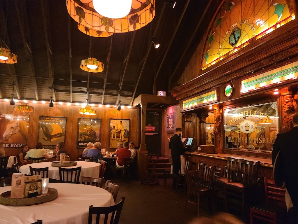 McGuires Irish Pub | restaurant | 600 E Gregory St, Pensacola, FL 32502, USA | 8504336789 OR +1 850-433-6789