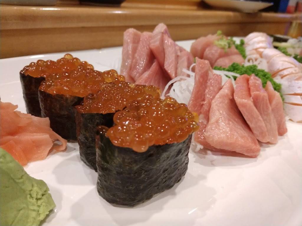 Yoko Sushi | restaurant | 2946 Chain Bridge Rd # J, Oakton, VA 22124, USA | 7032556644 OR +1 703-255-6644