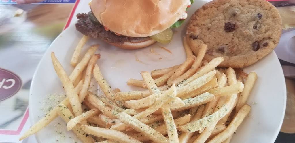 Steak n Shake | restaurant | 1779 W Main St, Troy, OH 45373, USA | 9373350064 OR +1 937-335-0064