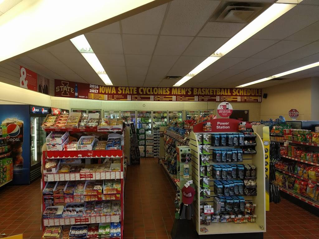 Kum & Go | meal takeaway | 4506 Lincoln Way, Ames, IA 50010, USA | 5152929416 OR +1 515-292-9416