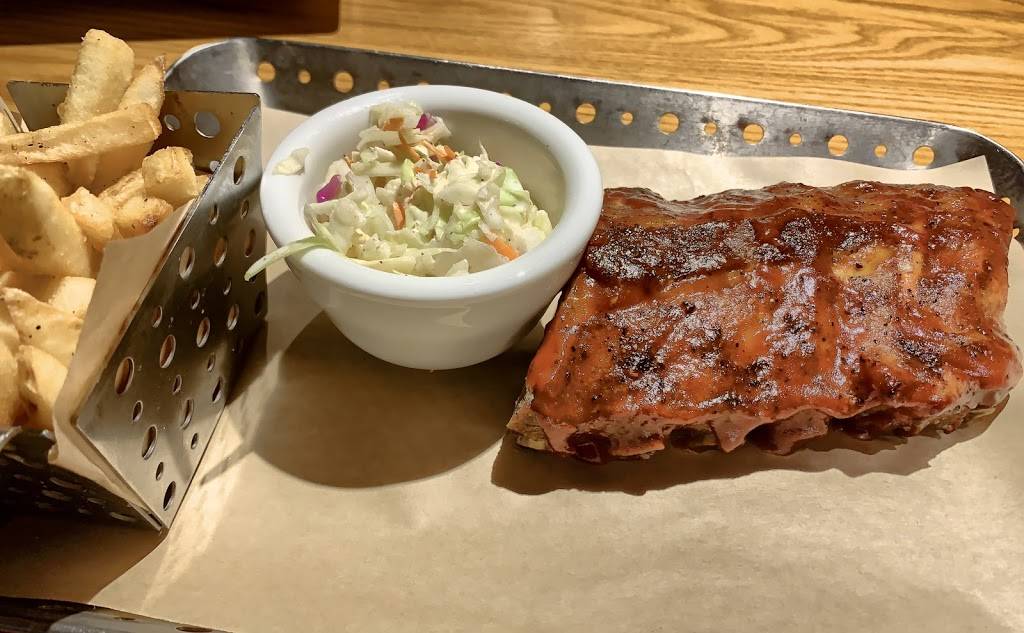 Chilis Grill & Bar | restaurant | 3520 Gwinnett Pl Dr NW, Duluth, GA 30096, USA | 7704971536 OR +1 770-497-1536