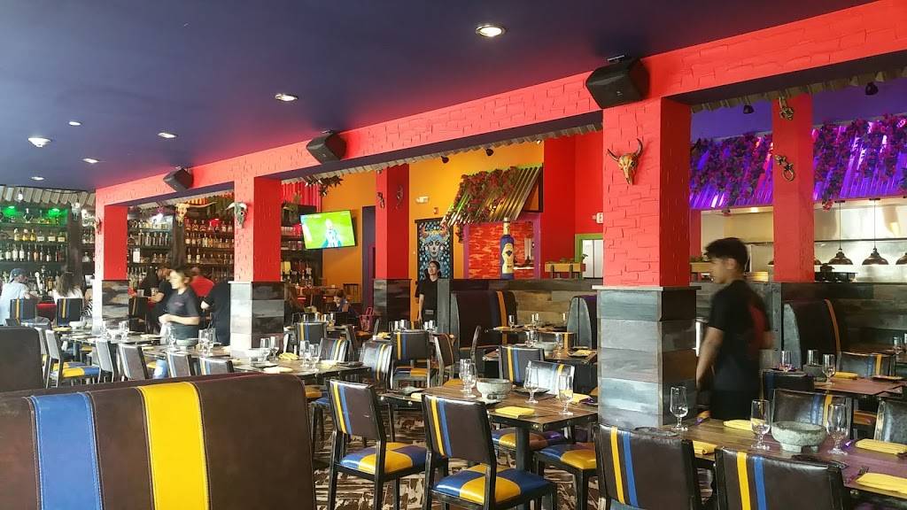El Toro Loco Kendall Park | restaurant | 3000 NJ-27, Kendall Park, NJ 08824, USA | 7324225900 OR +1 732-422-5900