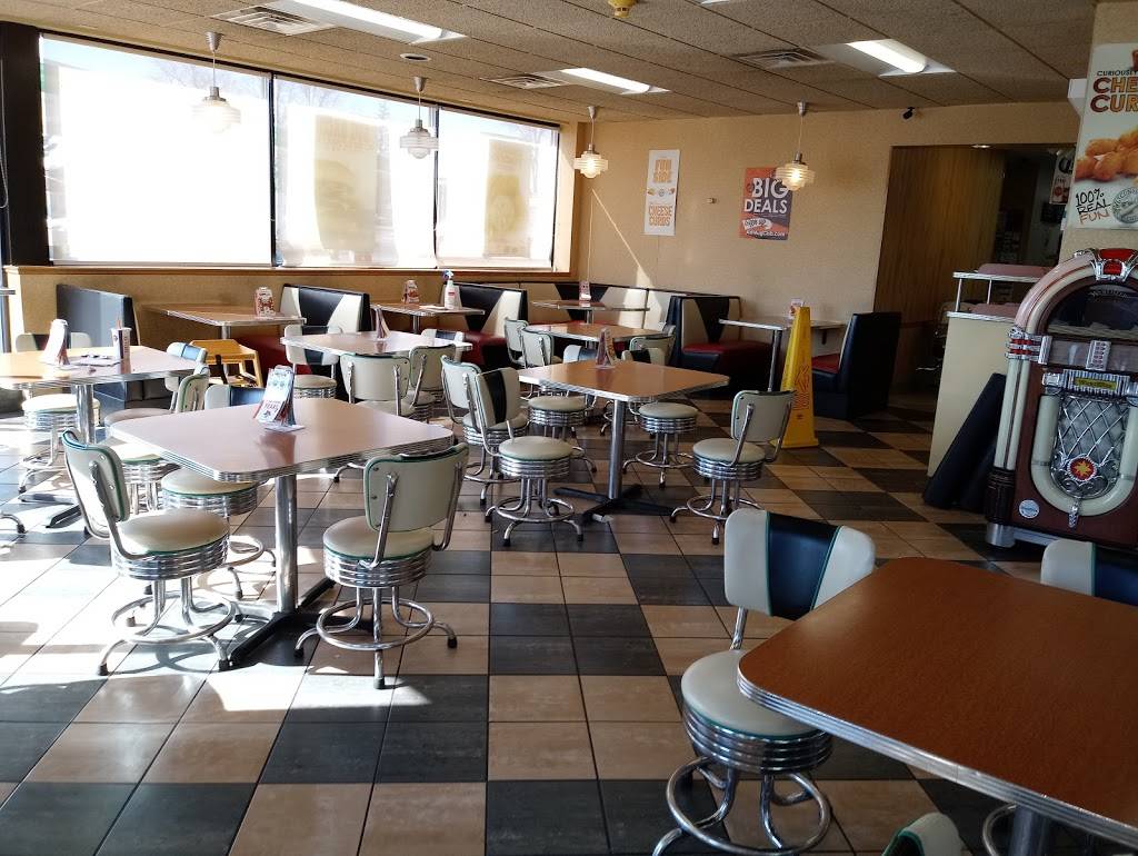 A&W Restaurant | meal takeaway | 1205 Merrill Ave, Wausau, WI 54401, USA | 7156751958 OR +1 715-675-1958