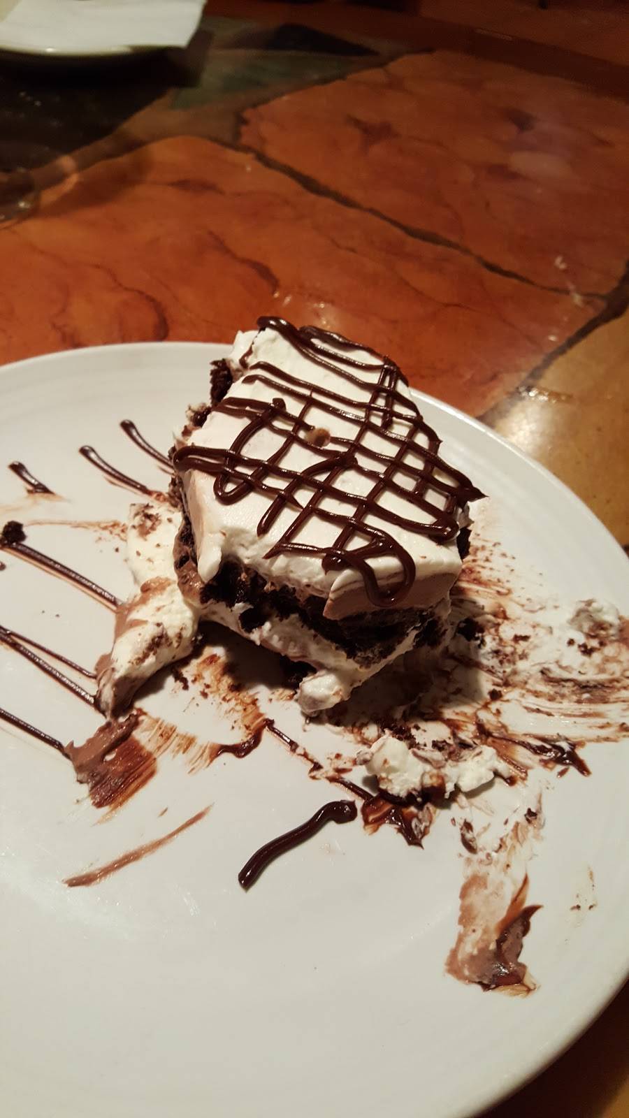 Carrabbas Italian Grill | restaurant | 550 Towne Dr, Fayetteville, NY 13066, USA | 3156377400 OR +1 315-637-7400