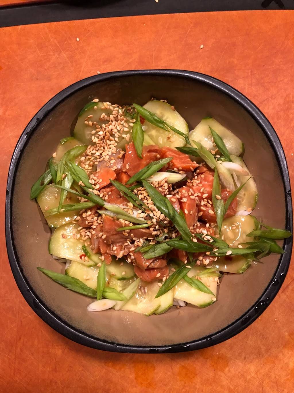 Leaving Minnesota | restaurant | 2001 32nd Ave NW, Rochester, MN 55901, USA | 5072612513 OR +1 507-261-2513