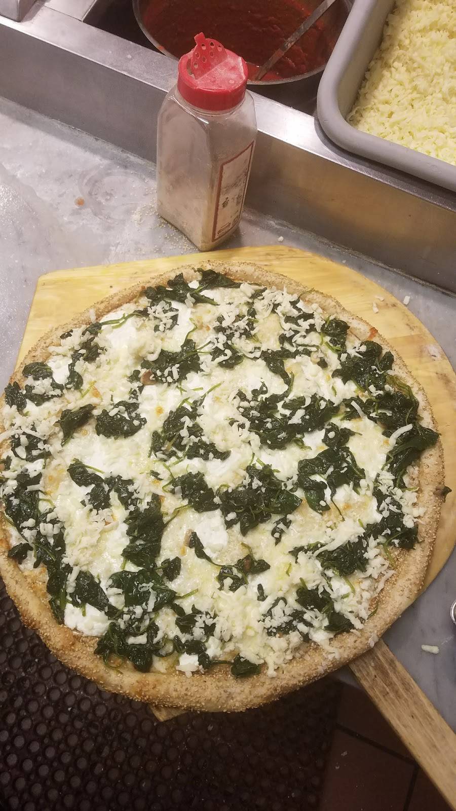 Mama Teresa Pizzeria | restaurant | 247 Broadway Greenlawn, Huntington, NY 11743, USA | 6316515400 OR +1 631-651-5400