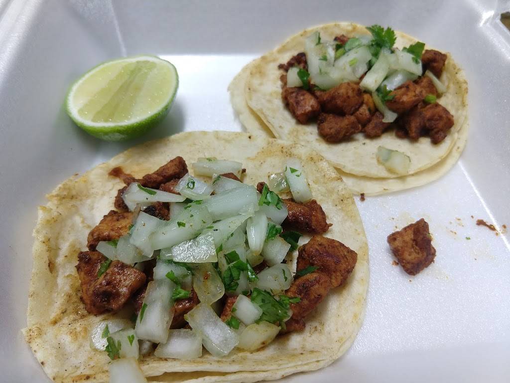 Taqueria La Bendicion De Dios | restaurant | 3330 W New Haven Ave, Melbourne, FL 32904, USA | 3212617839 OR +1 321-261-7839
