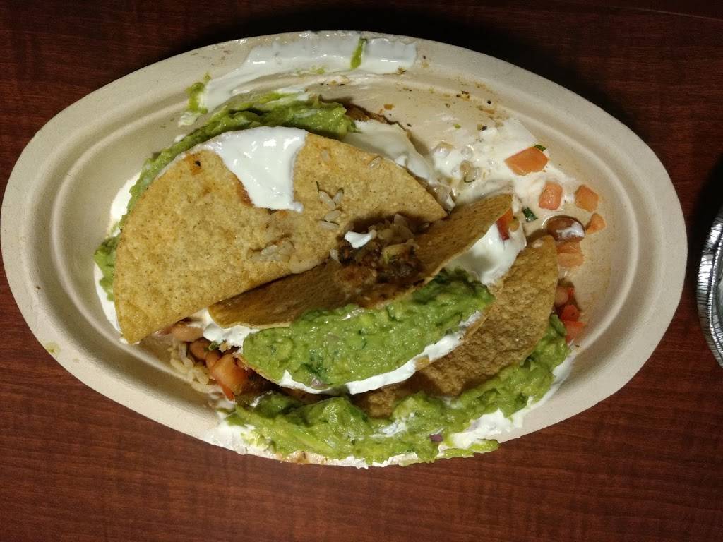 Chipotle Mexican Grill | restaurant | 7 Backus Ave Ste H100, Danbury, CT 06810, USA | 2037302989 OR +1 203-730-2989