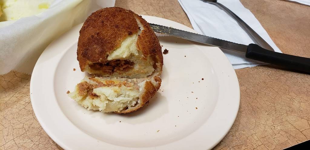 Cafe Tropical | restaurant | 307 E Sugarland Hwy, Clewiston, FL 33440, USA | 8639830049 OR +1 863-983-0049