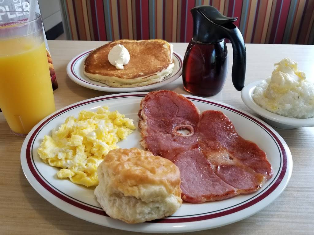 Huddle House | restaurant | 10595 Greenbelt Rd, Lanham, MD 20706, USA | 2402603199 OR +1 240-260-3199