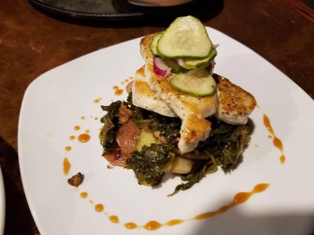 Lugos | restaurant | 107 S Main St, Dickson, TN 37055, USA | 6154410085 OR +1 615-441-0085