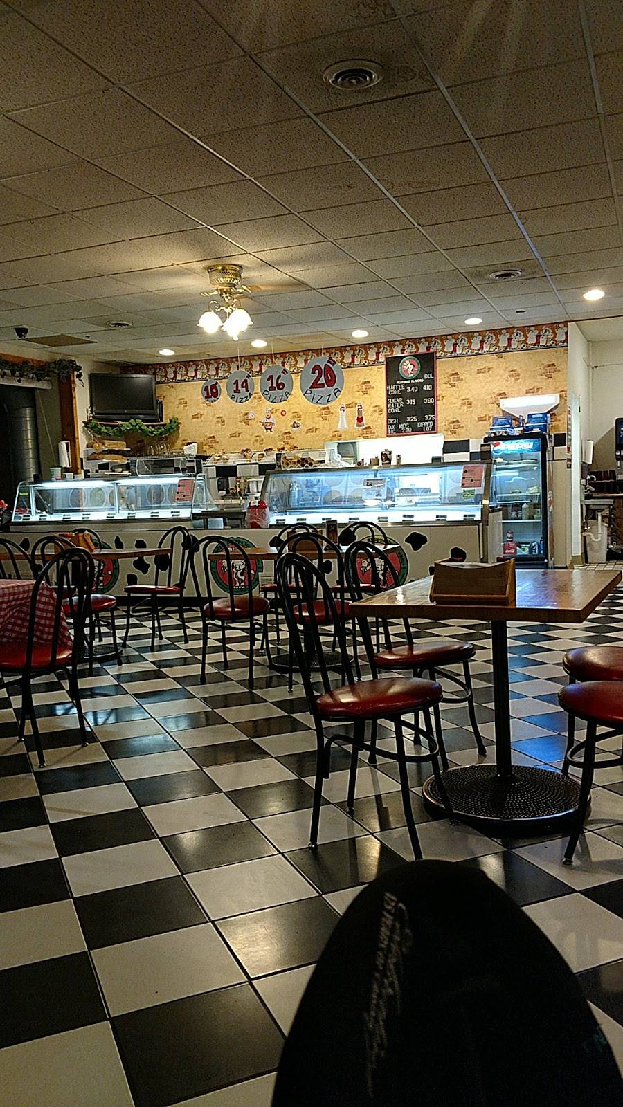 Creamery Pizza & Ice Cream | restaurant | 407 S Mill St, Rushford, MN 55971, USA | 5078647214 OR +1 507-864-7214