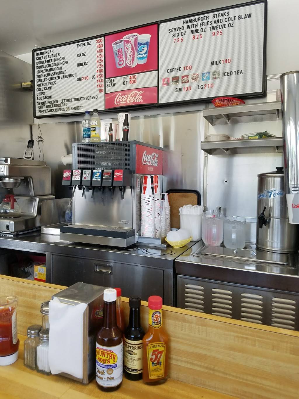 Clauds Hamburgers | restaurant | 3834 S Peoria Ave, Tulsa, OK 74105, USA | 9187428332 OR +1 918-742-8332