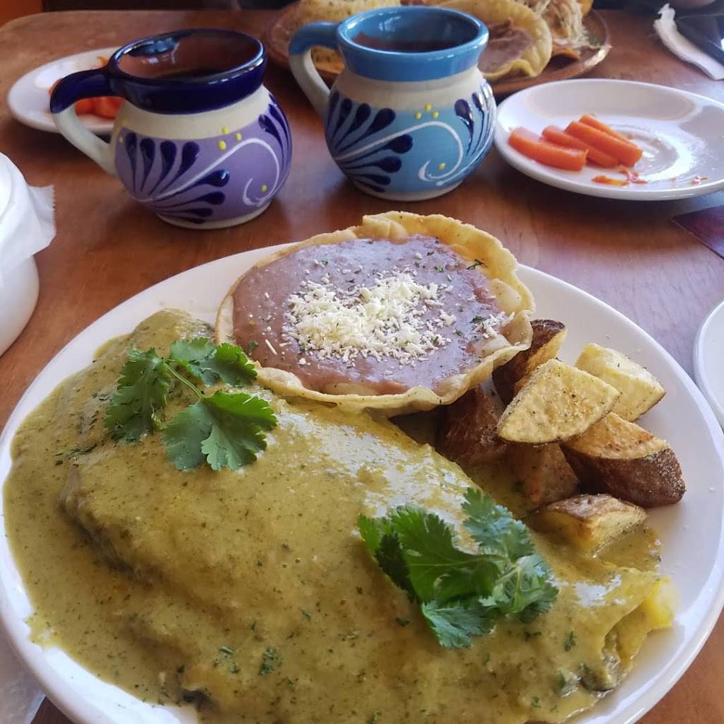 El Rinconcito Poblano | restaurant | Paseo Estrella del Mar 1075, Playas, Playas de Tijuana, 22504 Tijuana, B.C., Mexico | 016641020266 OR +52 664 102 0266