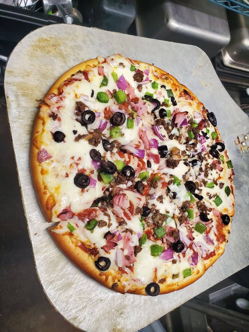 Fire Barn Sports Bar & Grill | restaurant | 2523 River Rd Dr, Waterloo, NE 68069, USA | 4029323600 OR +1 402-932-3600